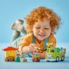LEGO® DUPLO® Town - Sköta om bin och bikupor